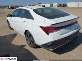 Hyundai Elantra 2025 2