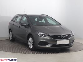 Opel Astra 2020 1.2 143 KM
