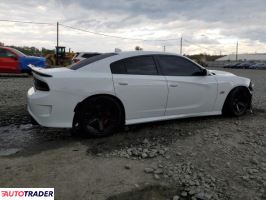 Dodge Charger 2019 6