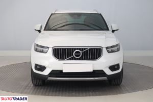 Volvo XC40 2019 2.0 187 KM