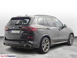BMW X5 2021 4.4 530 KM