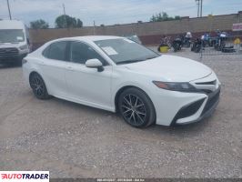 Toyota Camry - zobacz ofertę