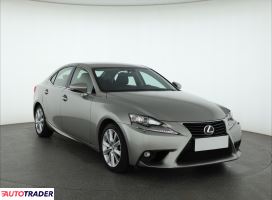 Lexus IS 2016 2.0 241 KM Lexus IS 2016 2.0 241 KM