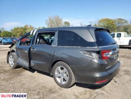 Honda Odyssey 2019 3