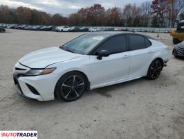 Toyota Camry 2019 3