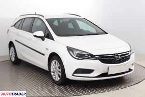 Opel Astra 2017 1.6 93 KM