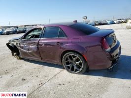 Chrysler 300C 2021 3