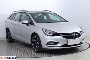 Opel Astra 2018 1.6 108 KM