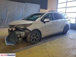 Toyota Sienna - zobacz ofertę