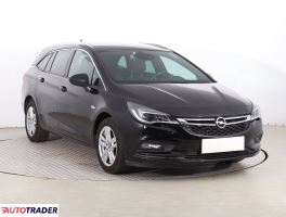Opel Astra 2018 1.4 147 KM