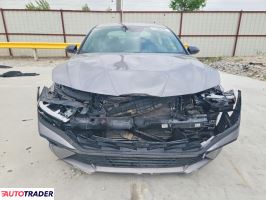 Hyundai Elantra 2025 2