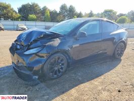 Tesla Model Y - zobacz ofertę