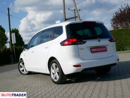 Opel Zafira 2015 1.6 120 KM