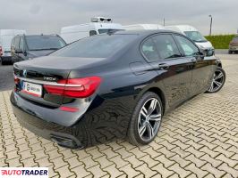 BMW 750 2017 3 400 KM