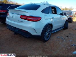 Mercedes GL 2019 3