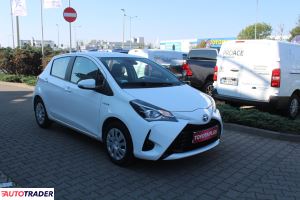 Toyota Yaris 2017 1.5 100 KM Toyota Yaris 2017 1.5 100 KM
