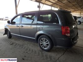 Dodge Grand Caravan 2019 3