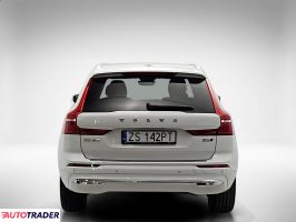 Volvo XC60 2022 2.0 250 KM