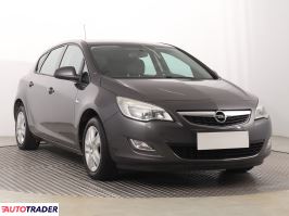 Opel Astra 2010 1.4 99 KM