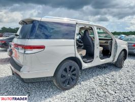 Lincoln Navigator 2022 3