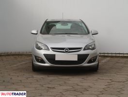 Opel Astra 2018 1.4 138 KM