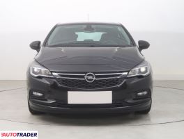 Opel Astra 2019 1.4 123 KM