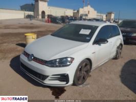 Volkswagen Golf 2021 2