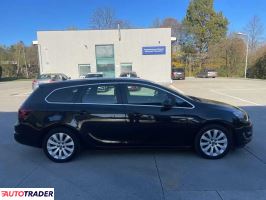 Opel Astra 2013 1.4 140 KM
