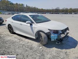 Toyota Camry 2025 2