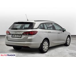 Opel Astra 2020 1.5 122 KM