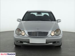 Mercedes C-klasa 2002 2.1 113 KM