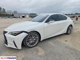 Lexus IS - zobacz ofertę