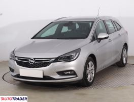 Opel Astra 2019 1.4 123 KM