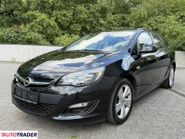Opel Astra 2013 1.4 120 KM