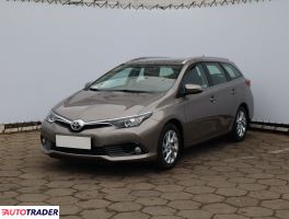 Toyota Auris 2015 1.6 130 KM