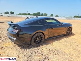 Ford Mustang 2025 5
