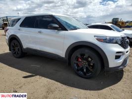 Ford Explorer 2021 3