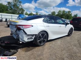 Toyota Camry 2020 3