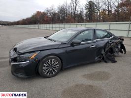 Nissan Altima - zobacz ofertę