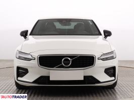 Volvo S60 2019 2.0 187 KM