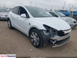 Tesla Model Y - zobacz ofertę