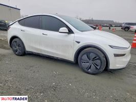 Tesla Model Y 2026