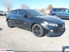 Nissan Altima - zobacz ofertę