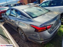 Nissan Altima 2025 2