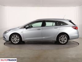 Opel Astra 2018 1.4 147 KM