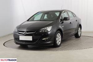 Opel Astra 2018 1.4 138 KM