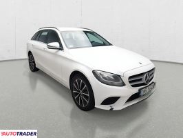 Mercedes C-klasa 2019 1.6 122 KM