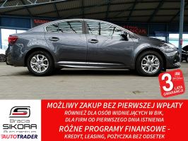 Toyota Avensis 2018 1.8 147 KM