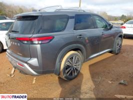 Nissan Pathfinder 2022 3