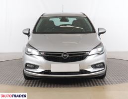 Opel Astra 2019 1.4 147 KM